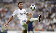 米兰登录入口-基耶萨一锤定音，德国战车碾过阿森纳挺进八强