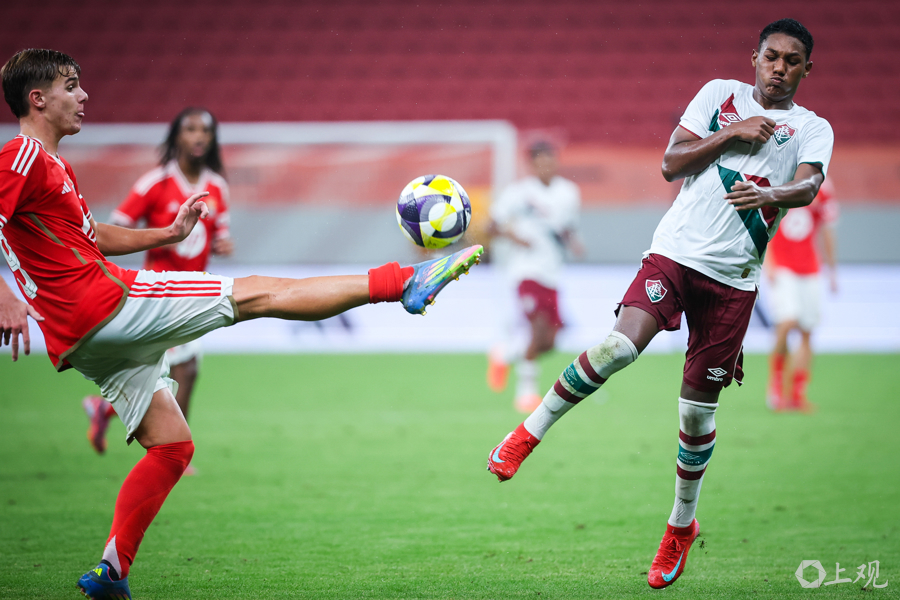 国际体育盛事的比赛过程惊险刺激，精彩纷呈的简单介绍