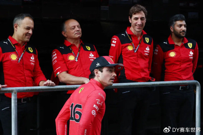 关于索伯车队险胜哈斯车队,诺里斯刷新纪录的信息 关于索伯车队险胜哈斯车队,诺里斯刷新纪录的信息