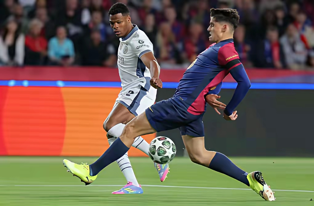 包含马德里竞技逆转乌拉圭，内马尔点燃赛场的词条