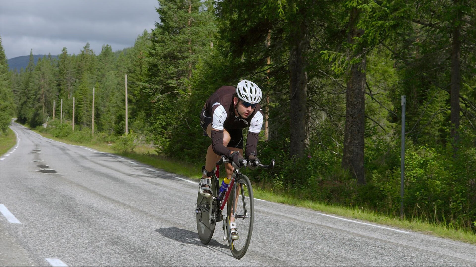 硬仗之王！武切维奇关键一击助马刺最后时刻险胜爵士